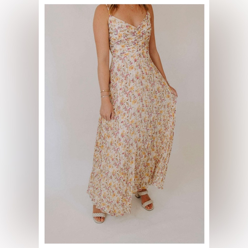 Lucy Paris Rose Pleated Dress in Yellow Floral